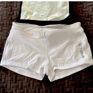 NWT White Virus International women’s compression shorts - size M